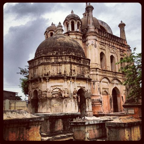 Dutch Cemetery, Surat, India.. (With images) | Historical architecture ...