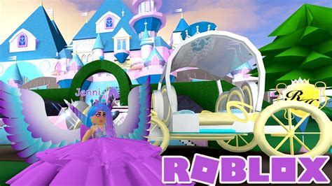 👑NEW ROYALE HIGH SCHOOL! Roblox: 🏰 Royale High 🏰~ New Castle, Dorms ...