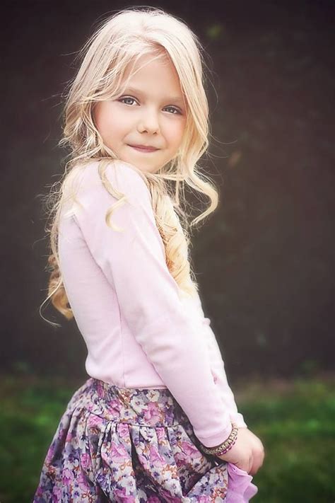 Inspiring Monday | Week 46 | Photographing kids, Girl poses, Children ...