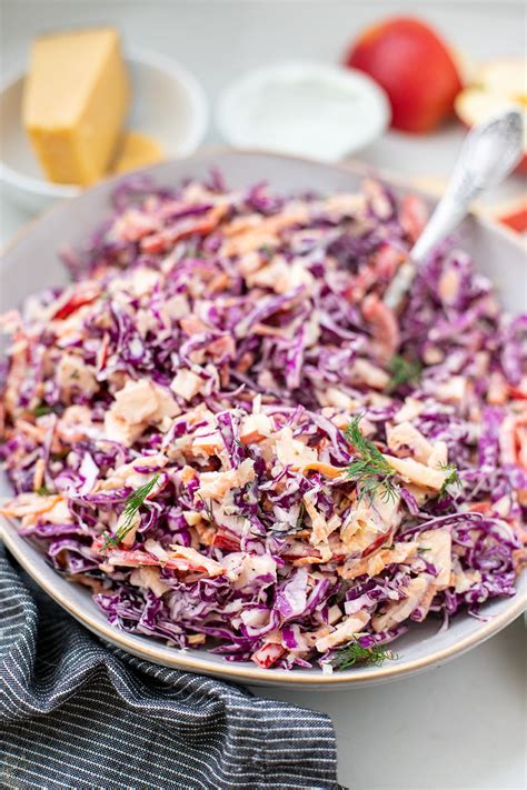 Red Cabbage Coleslaw With Apple & Parmesan - Detoxil