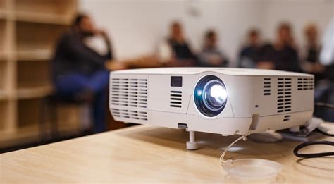 How to Connect a Laptop to a Projector