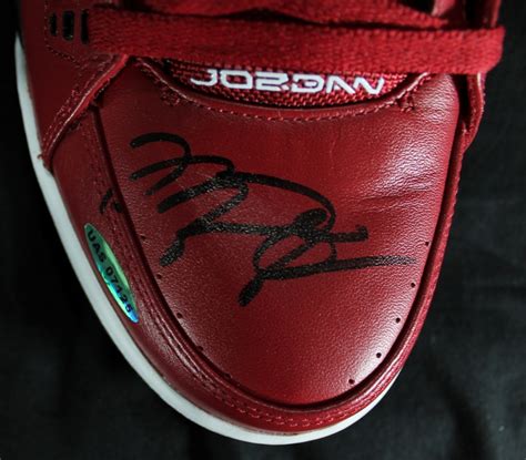 Michael Jordan Signed Nike Air Jordan SC-1 Shoes (UDA COA) | Pristine ...