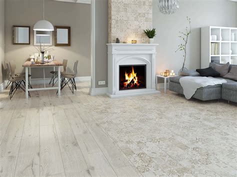 Amarante grey 20x120R cm | Decorative tile, Wood planks, Wood