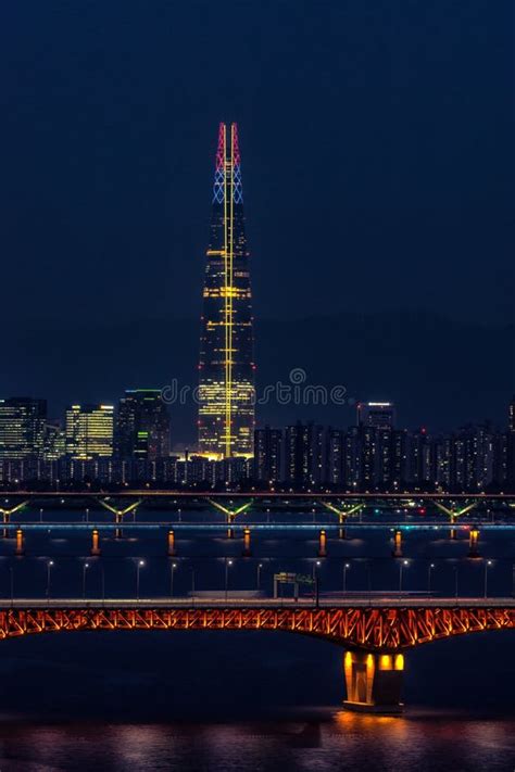 Lotte Tower and Seongsu Bridge Stock Image - Image of architecture ...