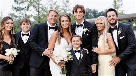 Luke Bryan honors late sister, brother-in-law at niece's wedding: Part ...