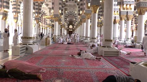 Madinah - Masjid Nabawi Interior - YouTube