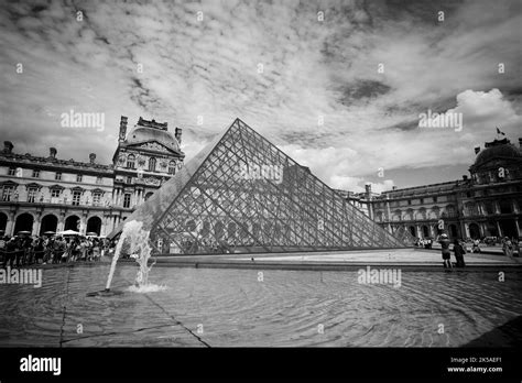 The Louvre Pyramid Stock Photo - Alamy