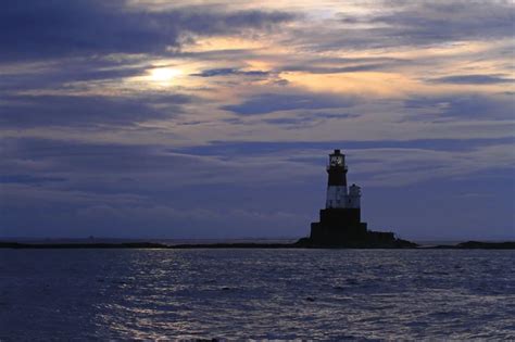 Grace Darling's lighthouse ( Farne Isle's ) | Lighthouse, Sunset cruise ...