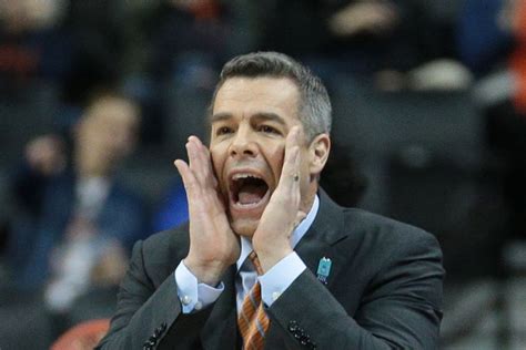 Virginia’s Tony Bennett wins USBWA National Coach of the Year Award ...