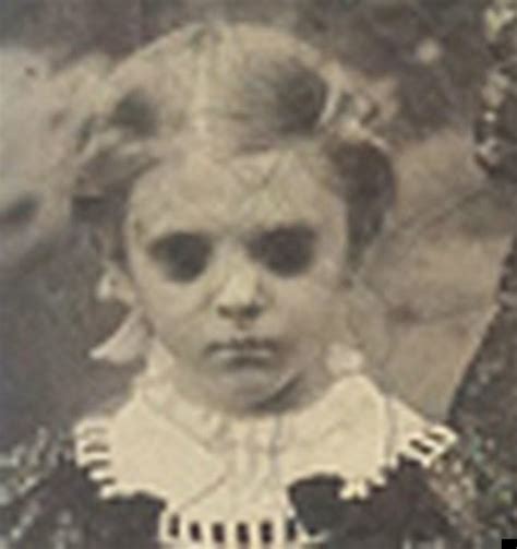 Ghostly Black-Eyed Child Of Cannock Chase 'Haunting The London Underground'