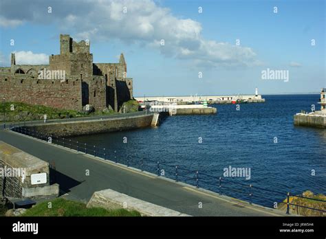 Peel Castle, Peel Isle of Man Stock Photo - Alamy