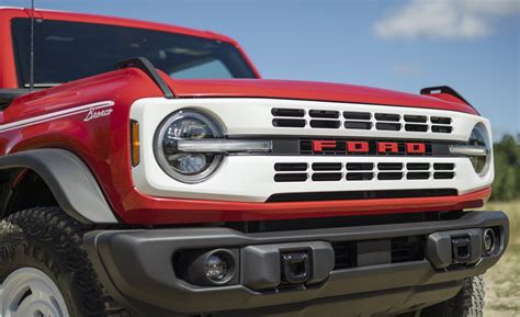 Ford Bronco Heritage Edition (2023) - picture 5 of 32