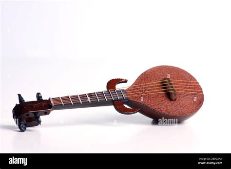 Rebab instrument hi-res stock photography and images - Alamy