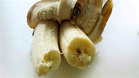 Double banana shocks hungry student: 'It was a once-in-a-lifetime find ...