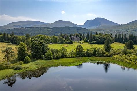 Inverlochy Castle Image Gallery | Inverlochy Castle | Inverlochy Castle