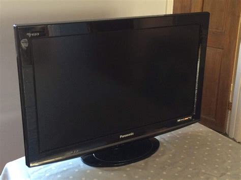 Panasonic 32 inch Full HD LCD television | in Crowthorne, Berkshire ...