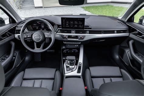 全新 Audi A4、A4 Avant 輕油電加持，206 萬起開放預訂 - 2GameSome - 有車賞