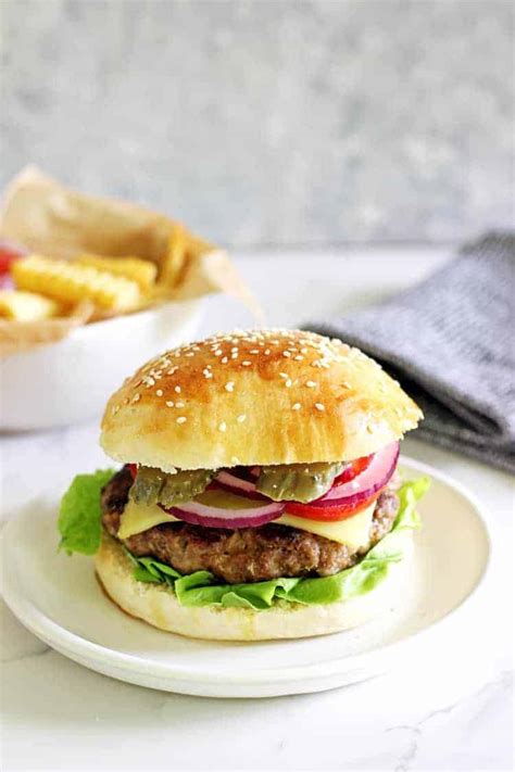 Homemade Burger Patties (Josh's secret recipe) - The Kiwi Country Girl