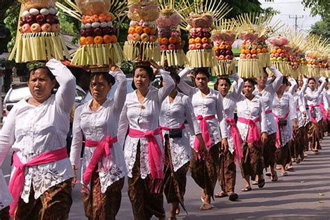 Indonesia Festivals 2021 | Top 10 Biggest Festivals in Indonesia ...