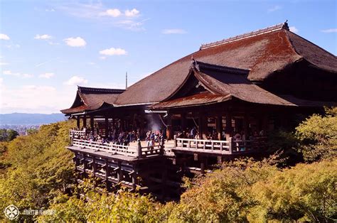 Kiyomizu-dera - Kyoto's most beautiful temple