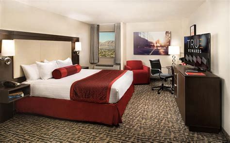 Stratosphere Rooms & Suites | Photos & Info | Las Vegas Hotels