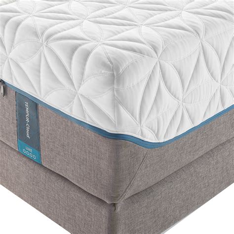 Tempur-Pedic TEMPUR-Cloud® Luxe Ultra-Plush Queen Mattress