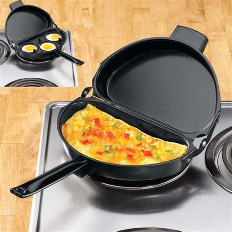 Omelet Pan - Zoom | Cooking gadgets, Gadgets kitchen cooking, Cool ...