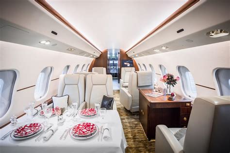 Private jet Bombardier Global Express XRS: interior, photo, price ...