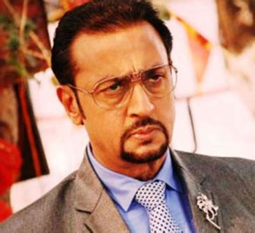 Gulshan Grover Family Wife Son Daughter Father Mother Marriage Photos ...