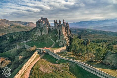 Belogradchik Fortress, Bulgaria [Photo by Milen Cvetanov] : r/castles