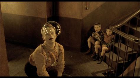 Delicatessen, de Jean-Pierre Jeunet, Marc Caro - Crítica - CINEMAGAVIA