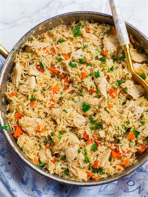 Easy Chicken Rice Pilaf Recipe (video) - Tatyanas Everyday Food