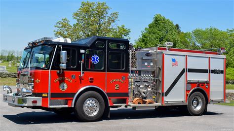 Photo of Engine 2 - PublicServiceVehicles.com