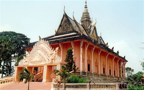 Xiem Can Pagoda in Bac Lieu province | Vietnamimmigration.com official ...