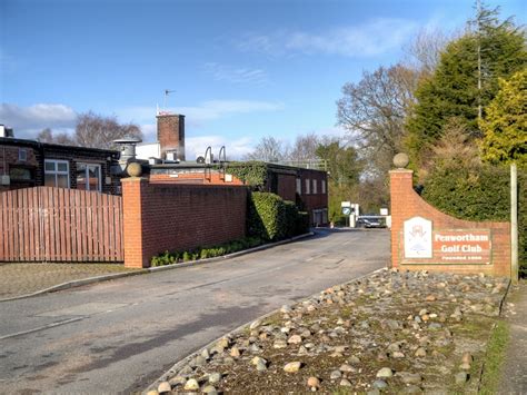 Entrance to Penwortham Golf Club © David Dixon cc-by-sa/2.0 :: Geograph ...