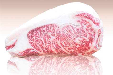 Marbling Meat: All You Need To Know About Beef Marbling