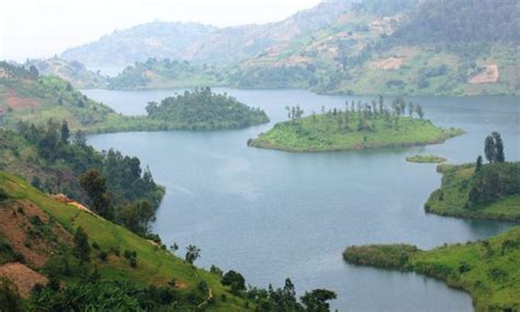 Lake Kivu - Rwanda Safaris , rwanda tours , safari rwanda