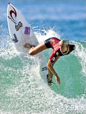 Amazing Bethany Hamilton surfing | love