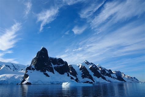 Antarctica’s Hot Summer | Earth Wise