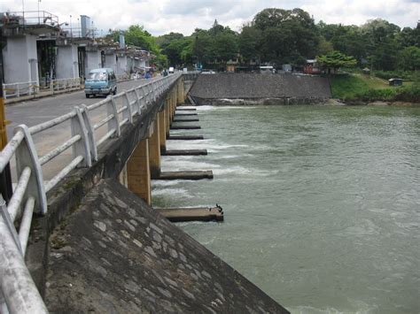 Mahaweli River Dam | Dam over the Mahaweli River outside of … | Flickr