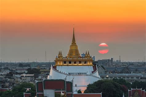 Wat Saket Bangkok - Traveling Pari