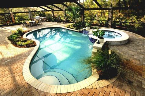 simple backyard pool | Small backyard pools, Backyard pool designs ...