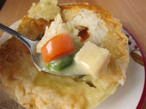 Frozen Friday: Boston Market - Chicken Pot Pie | Brand Eating