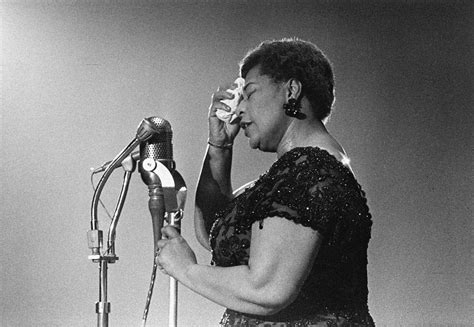 10 Best Ella Fitzgerald Songs of All Time - Singersroom.com