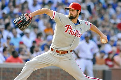 Cole Hamels Throws No-Hitter Against Cubs - WSJ