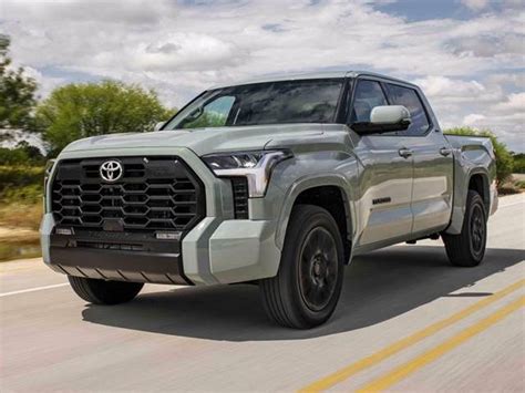 New 2023 Toyota Tundra Reviews, Pricing & Specs | Kelley Blue Book