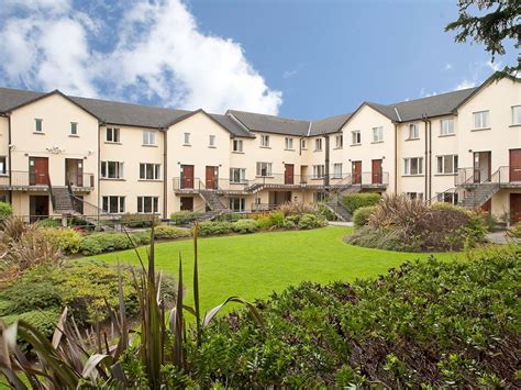 Menlo Park Apartments Galway | Photos, Reviews and Location Map