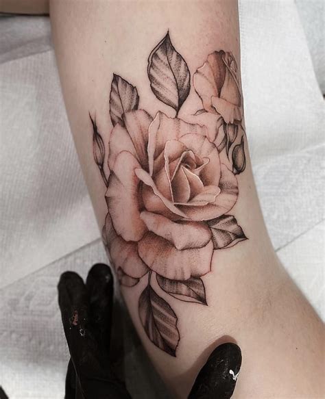 Roses in Bloom by PonyWave guest visiting Bang Bang tattoo NYC. | Rose ...