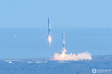 First launch of the SpaceX Falcon Heavy rocket - Kevin Lisota Photography