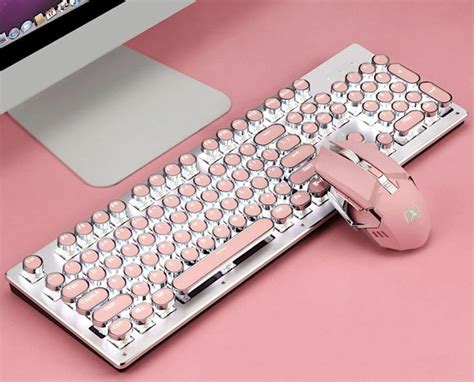 Cute typewriter keyboard - burgeratila